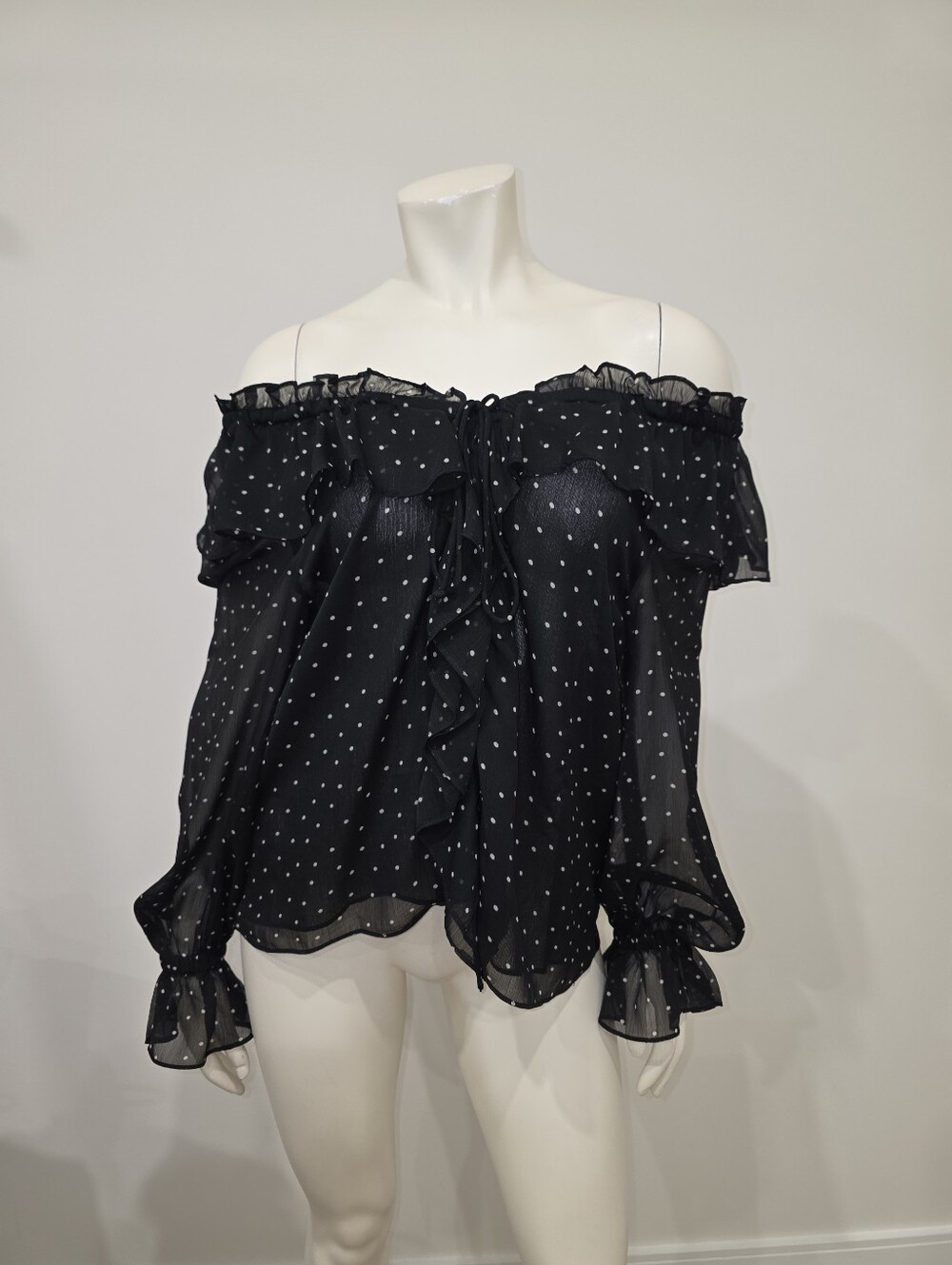 Topshop Black Polka Dot Ruffle Blouse US 6